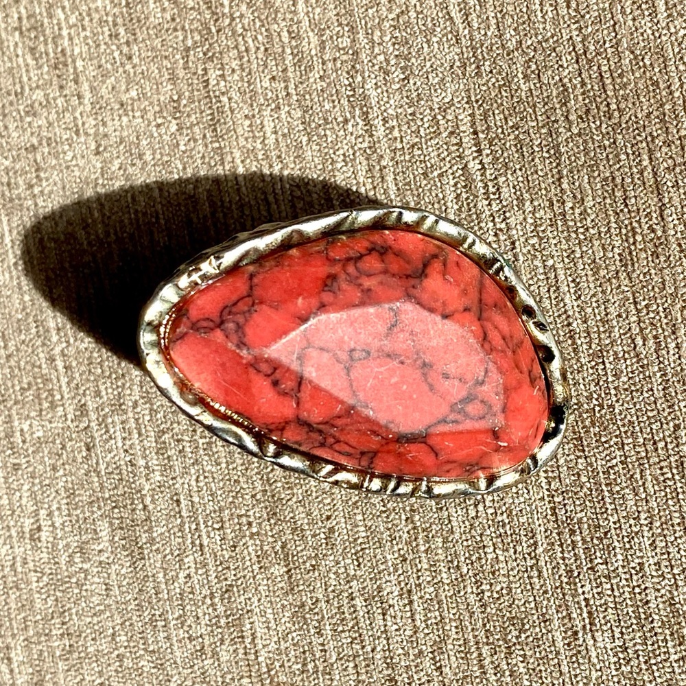 Statement ring (sz 7)